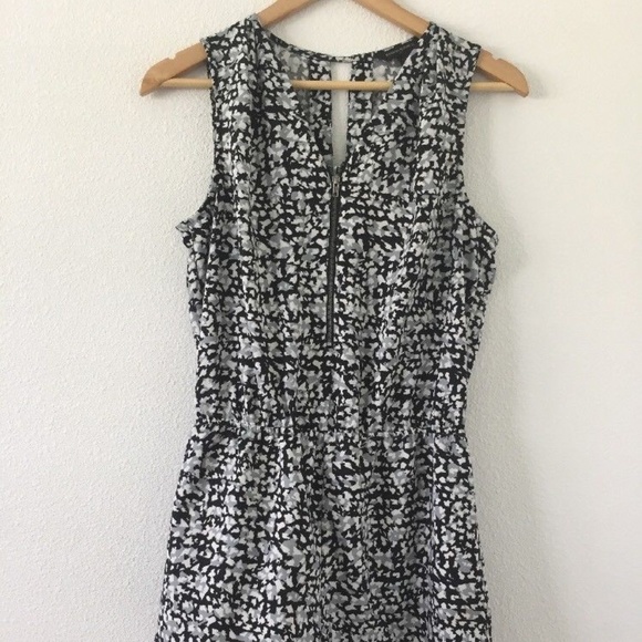 Banana Republic Sleeveless Floral Romper Shorts - Picture 1 of 8